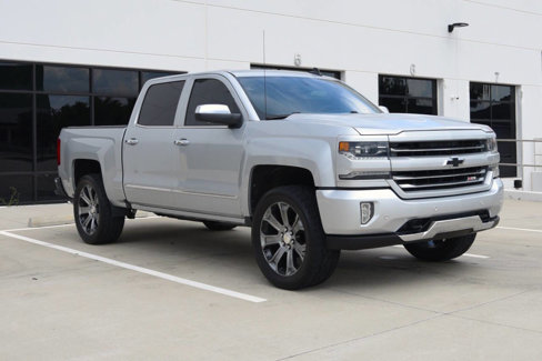 Used 2018 Chevrolet Silverado 1500 LTZ Z71 w/ LTZ Plus Package image 2