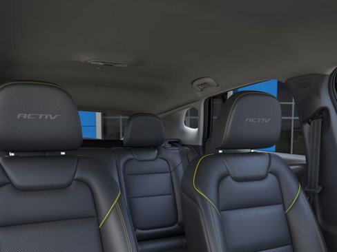 New 2025 Chevrolet Trax ACTIV w/ Driver Confidence Package image 24