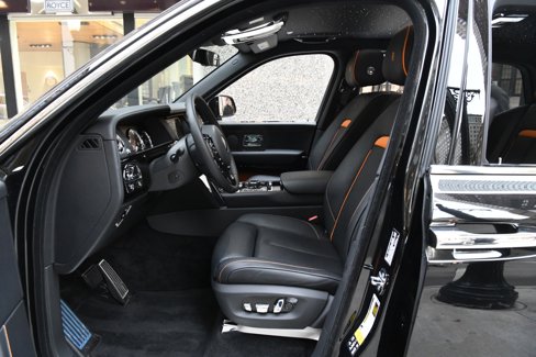 Certified 2024 Rolls-Royce Cullinan image 9