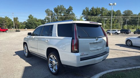 Used 2015 Cadillac Escalade Premium image 3