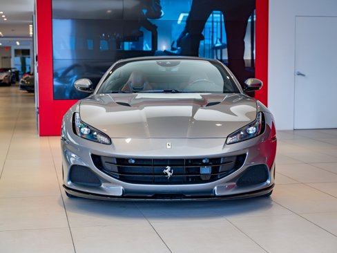 Used 2022 Ferrari Portofino M image 32