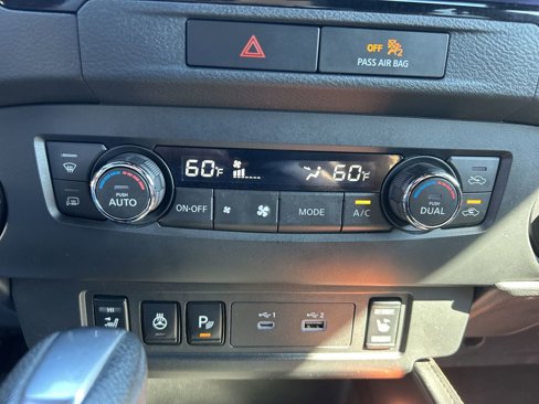 Used 2023 Nissan Frontier PRO-4X w/ Pro Convenience Package image 31