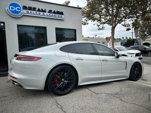 Used 2018 Porsche Panamera Turbo image 7