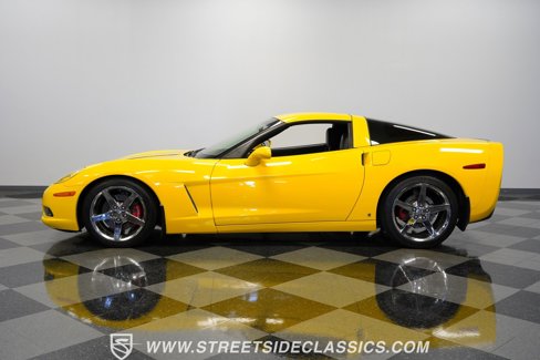 Used 2008 Chevrolet Corvette Coupe w/ Preferred Equipment Group image 7