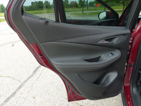 Used 2025 Buick Encore GX Preferred image 31