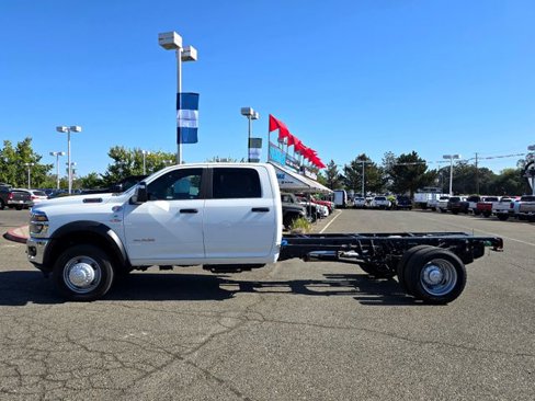 New 2026 RAM 5500 Tradesman image 8