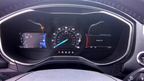 Used 2017 Ford Fusion SE w/ Fusion SE Technology Package image 6