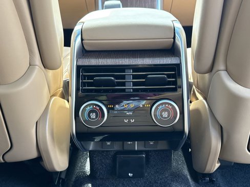 New 2025 Land Rover Range Rover SE image 20