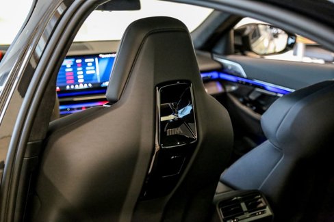 New 2026 BMW M5 w/ Carbon Package image 24