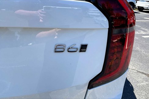 New 2026 Volvo XC90 B6 Plus w/ Protection Package Premier image 6
