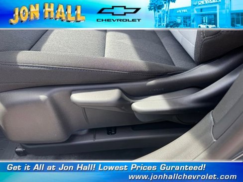 New 2025 Chevrolet Trax LS w/ Driver Confidence Package image 18