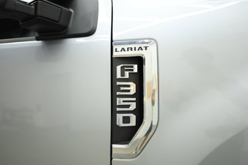 Used 2022 Ford F350 Lariat image 15