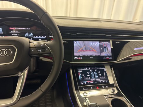 New 2025 Audi Q7 3.0T Premium Plus image 11