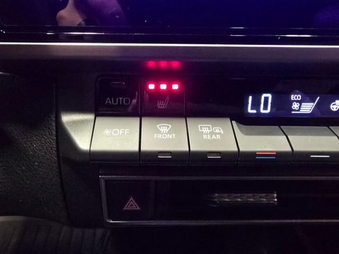 Used 2025 Toyota Camry XSE image 67