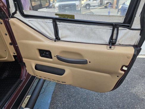Used 2002 Jeep Wrangler X image 21