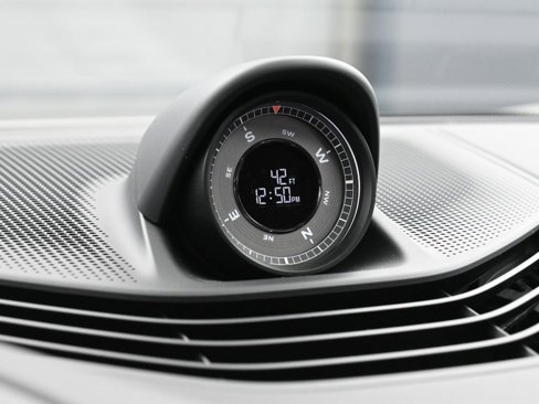 New 2025 Porsche Taycan 4S image 22