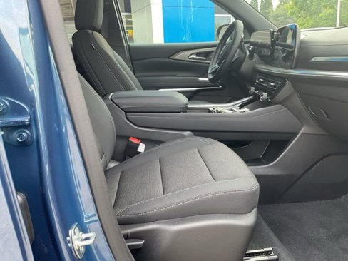 New 2026 Chevrolet Traverse LT w/ Driver Confidence Package image 16