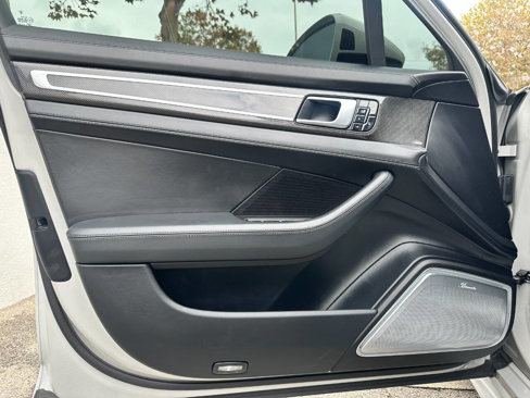Used 2018 Porsche Panamera Turbo image 22