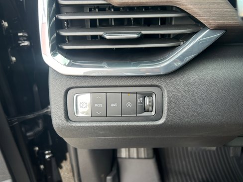 New 2026 GMC Acadia Denali w/ Super Cruise Package image 29