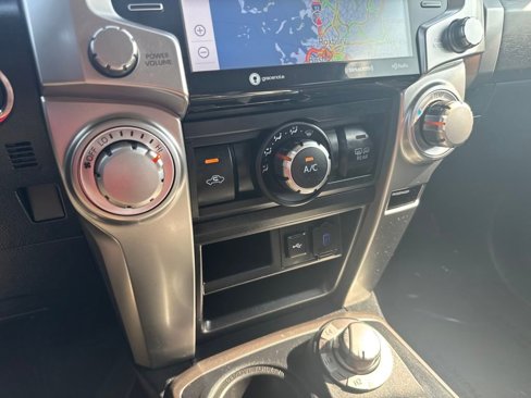 Used 2022 Toyota 4Runner TRD Sport image 26