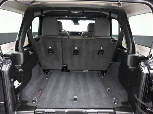 Used 2024 Jeep Wrangler Sport S image 43