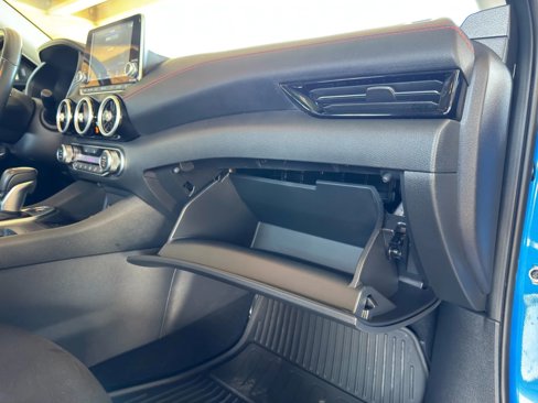 Used 2024 Nissan Sentra SR w/ Trunk Package image 26