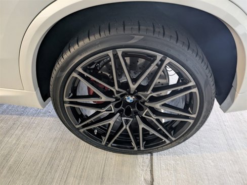 New 2026 BMW X5 M Competition w/ Executive Package image 6