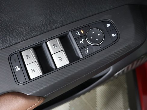 New 2025 Mitsubishi Outlander SEL image 40
