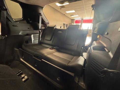 Used 2023 Mitsubishi Outlander SE image 13