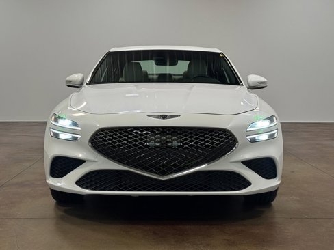 Used 2025 Genesis G70 2.5T image 29