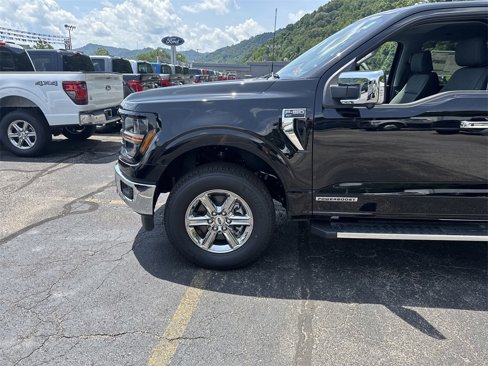 New 2025 Ford F150 XLT w/ Equipment Group 302A MID image 11