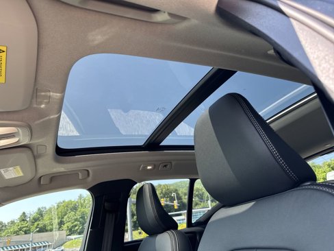 New 2026 Volvo XC40 B5 Plus w/ Protection Package Premier image 10