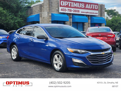 Used 2023 Chevrolet Malibu LS image 1