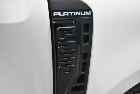 New 2025 Ford F250 Platinum image 33