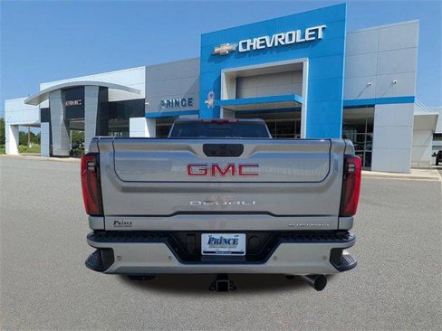 New 2026 GMC Sierra 2500 Denali w/ Denali Reserve Package image 6