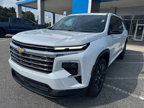 New 2026 Chevrolet Traverse LT w/ Sun and Wheel Package image 1