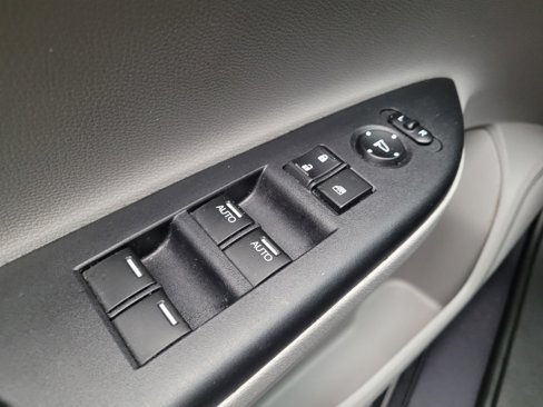 Used 2017 Honda Accord Touring image 27