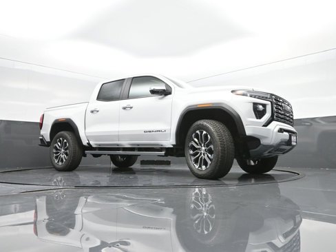 New 2026 GMC Canyon Denali image 35