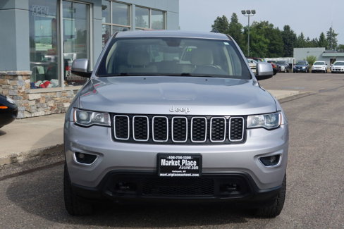 Used 2017 Jeep Grand Cherokee Laredo w/ Quick Order Package 23E image 5