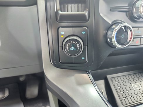 New 2025 Ford F150 XLT image 26