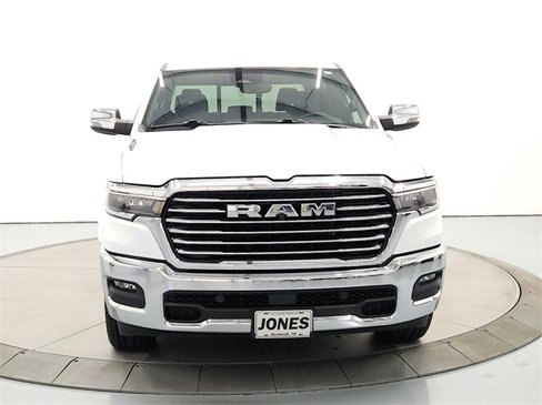 Used 2025 RAM 1500 Laramie image 2