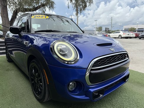 Used 2021 MINI Cooper S image 3