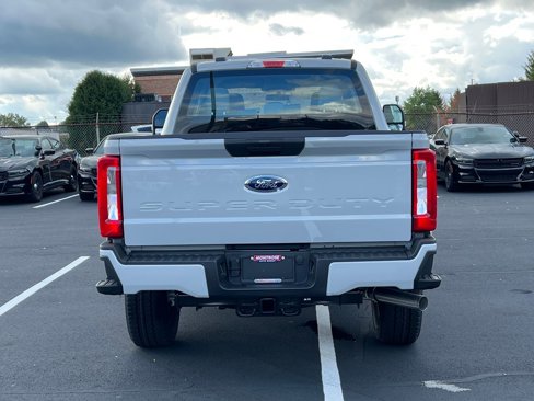 New 2026 Ford F350 4x4 Crew Cab Super Duty image 5