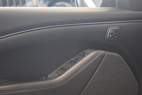 Used 2021 Ford Mustang Mach-E Premium image 87
