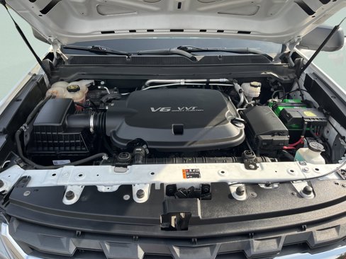 Used 2022 Chevrolet Colorado W/T w/ WT Convenience Package image 9