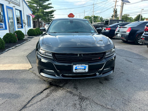 Used 2017 Dodge Charger SXT w/ AWD Plus Group image 13