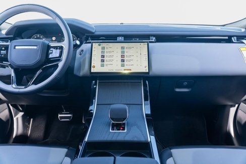 New 2026 Land Rover Range Rover Velar Dynamic SE image 16