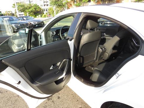 Used 2025 Mercedes-Benz CLA 250 4MATIC image 22
