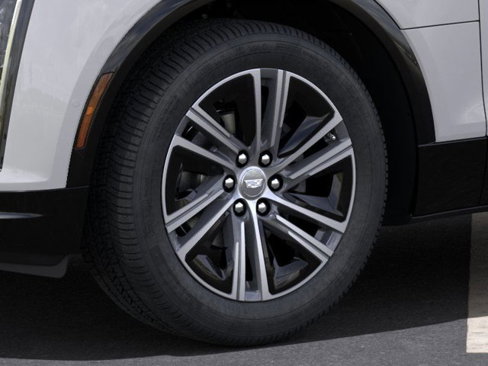 New 2025 Cadillac Lyriq Luxury image 9