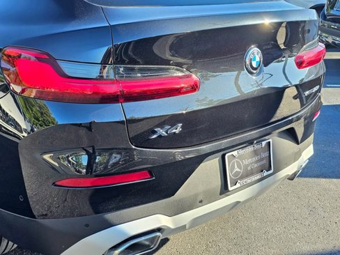 Used 2025 BMW X4 xDrive30i w/ Premium Package image 14